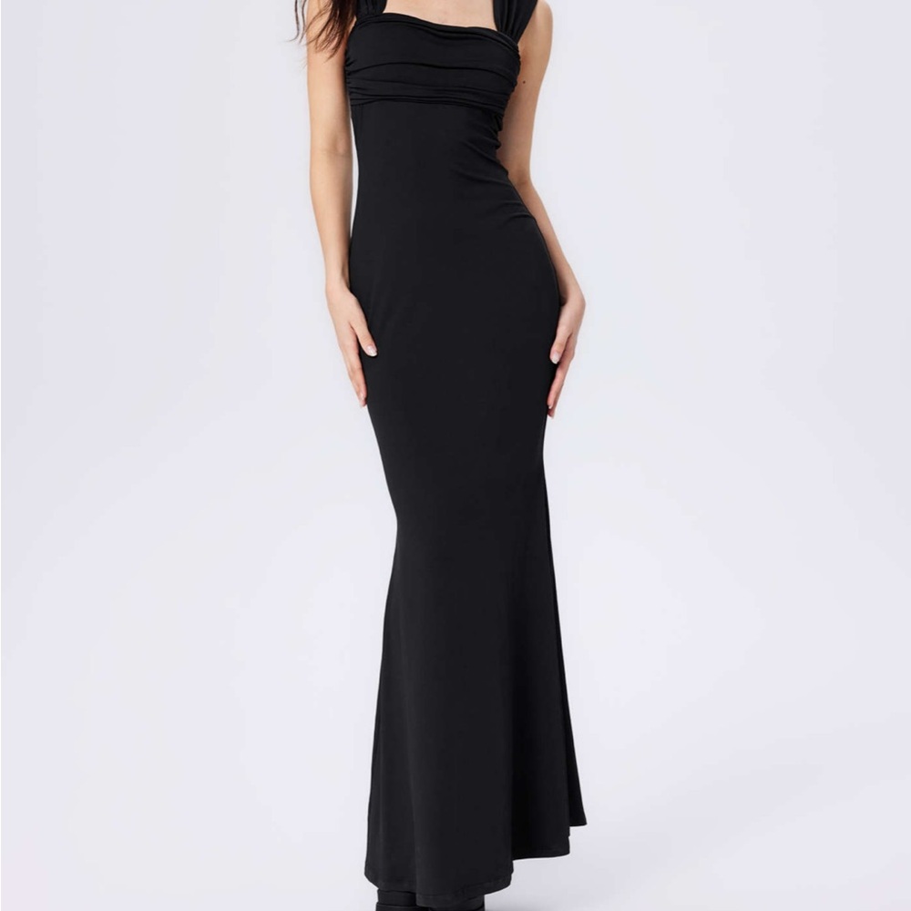 Cider Black Sheath Maxi Dress Square Neck Sleeveless